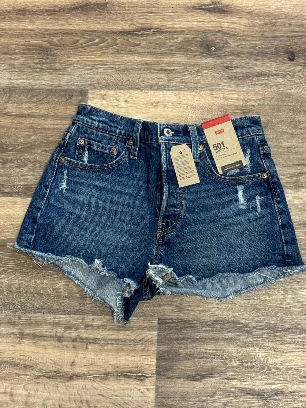 NEW Levi’s 501 Cutoff Button Fly Shorts Women’s 25